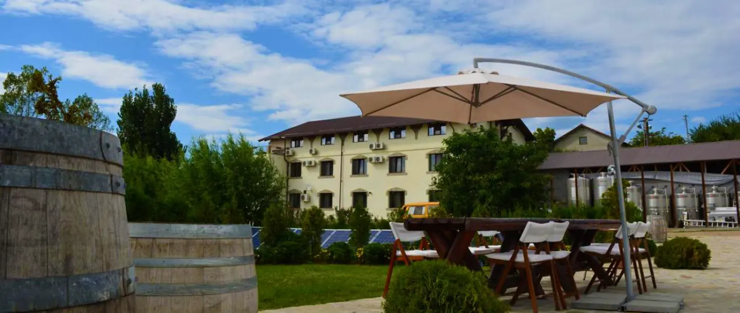 Wein Tourismus - 1000 Chipuri Weingut